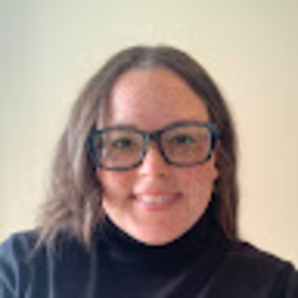 Meet your Posher, Tiffany
